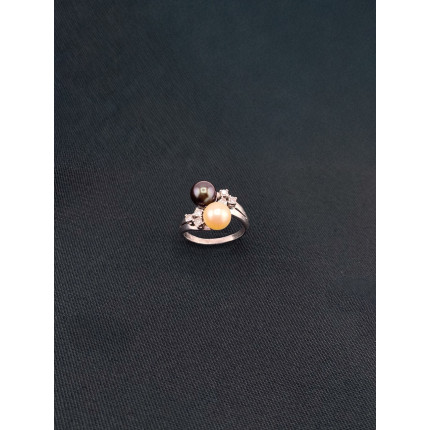 Anel com Pérolas e Diamantes