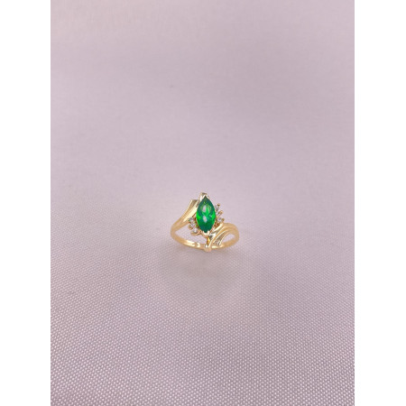 Anel com Turmalina Verde e Diamantes