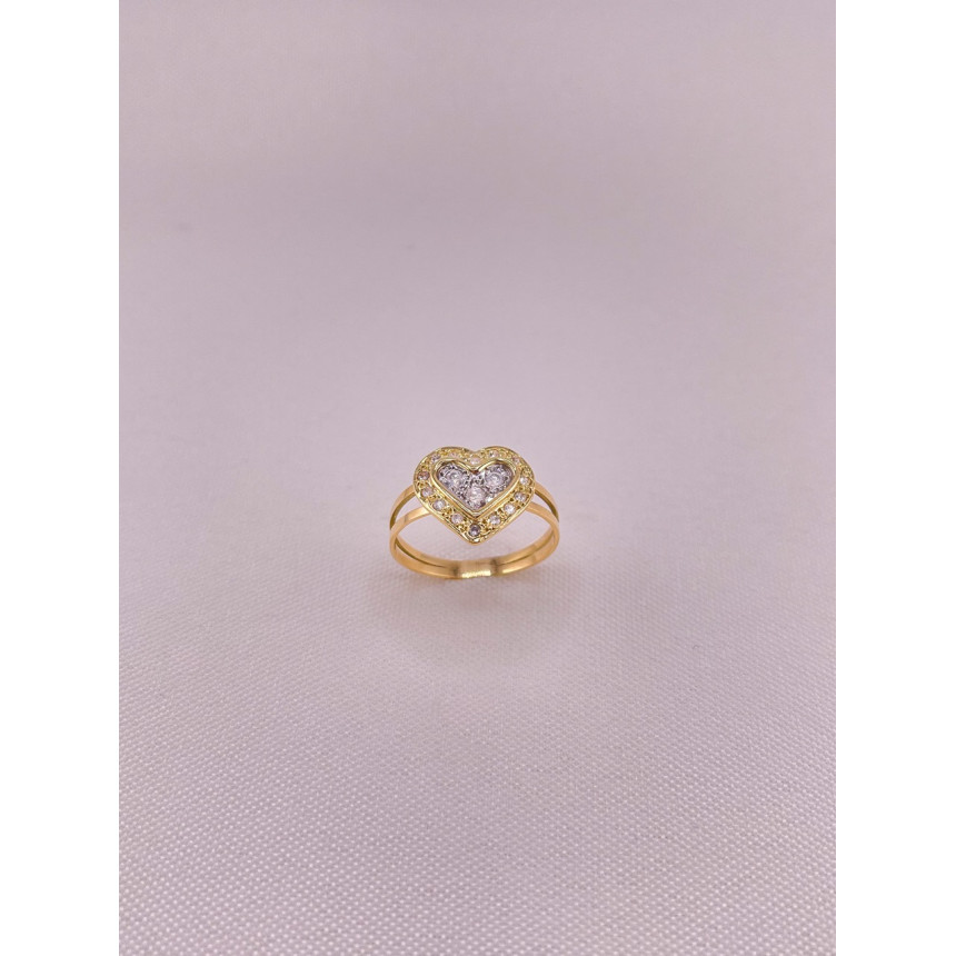 Anel Coração em Safiras Brancas