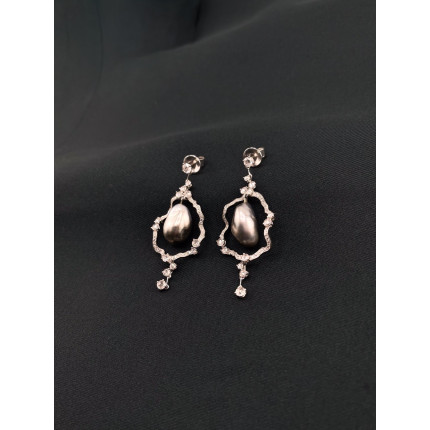 Brincos com Pérola e Diamantes