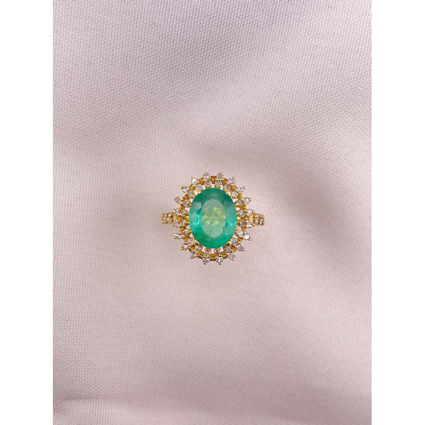 Anel Esmeralda com Diamantes