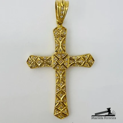 Pingente Cruz com Diamantes