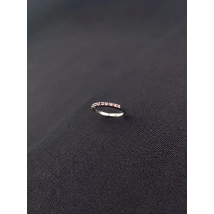 Anel Meia Aliança de Rubis