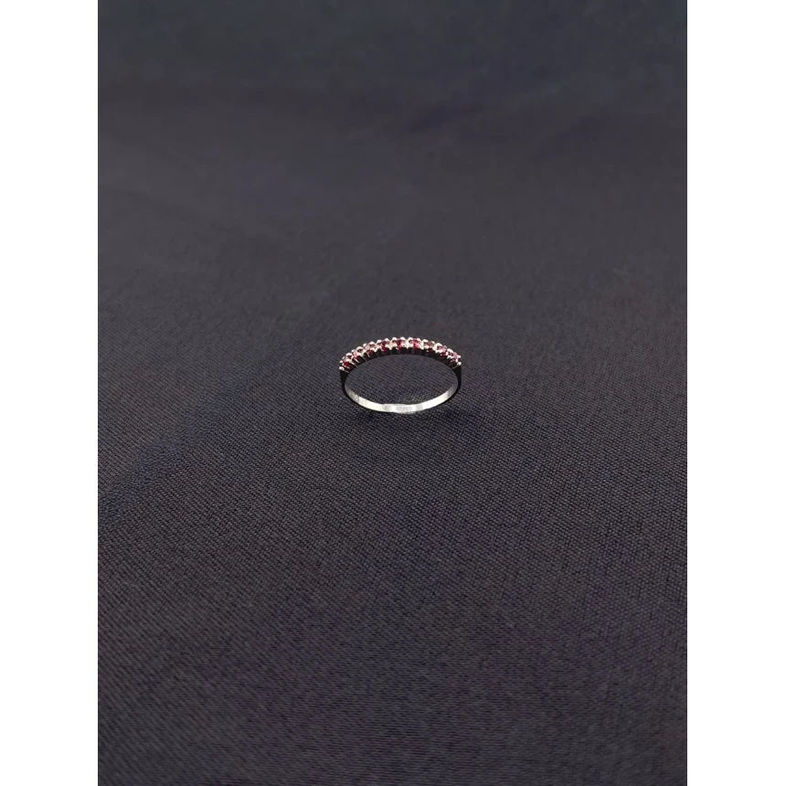 Anel Meia Aliança de Rubis