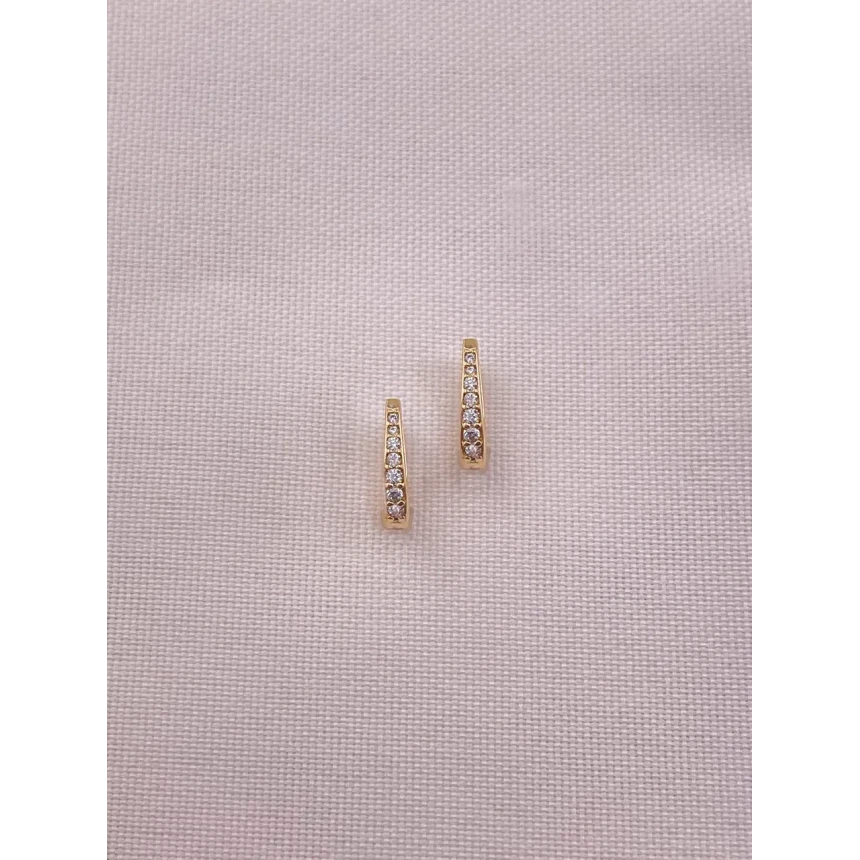 Brincos Semi Argola de Diamantes