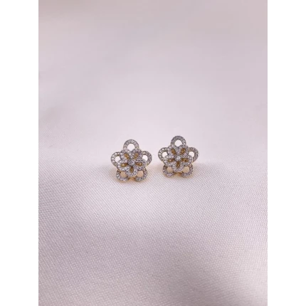 Brincos Flor de Safiras Brancas