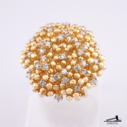 Anel com Esferas Petit Poá e Diamantes