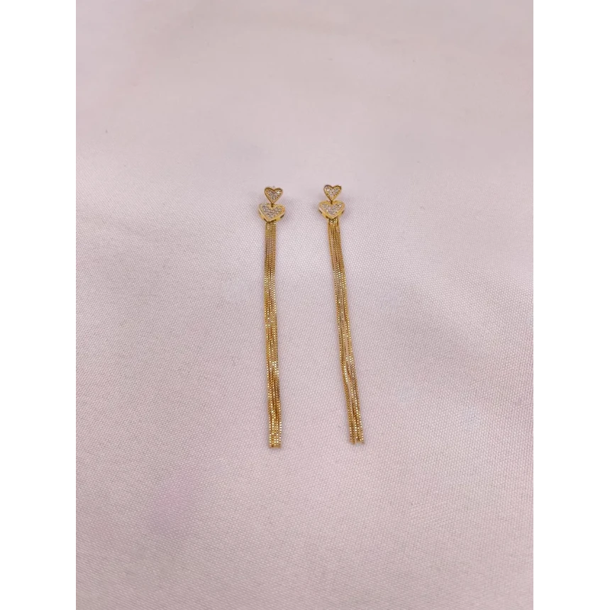 Brincos de Coração Alongados