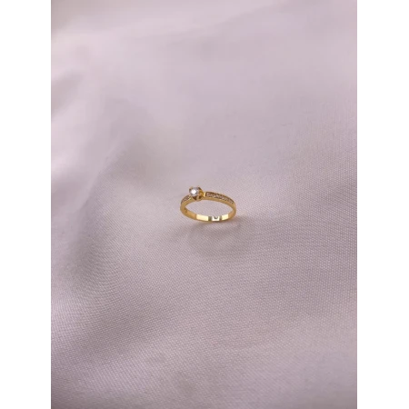 Anel com Diamantes