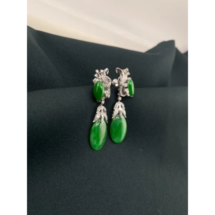 Brincos de Jade e Diamantes