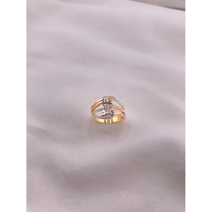 Anel Três Tons com Diamantes