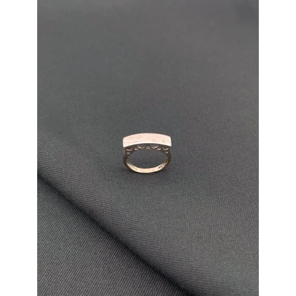Anel com Diamantes