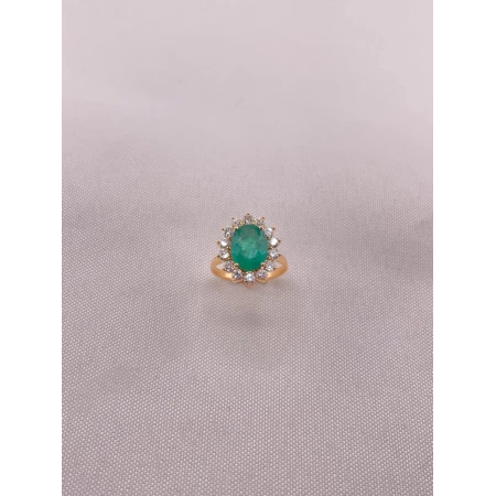 Anel Esmeralda com Diamantes