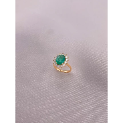 Anel Esmeralda com Diamantes