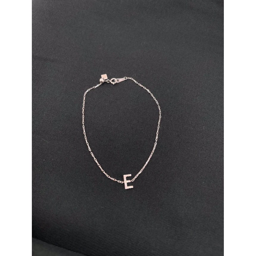 Pulseira Cartier com Letra E