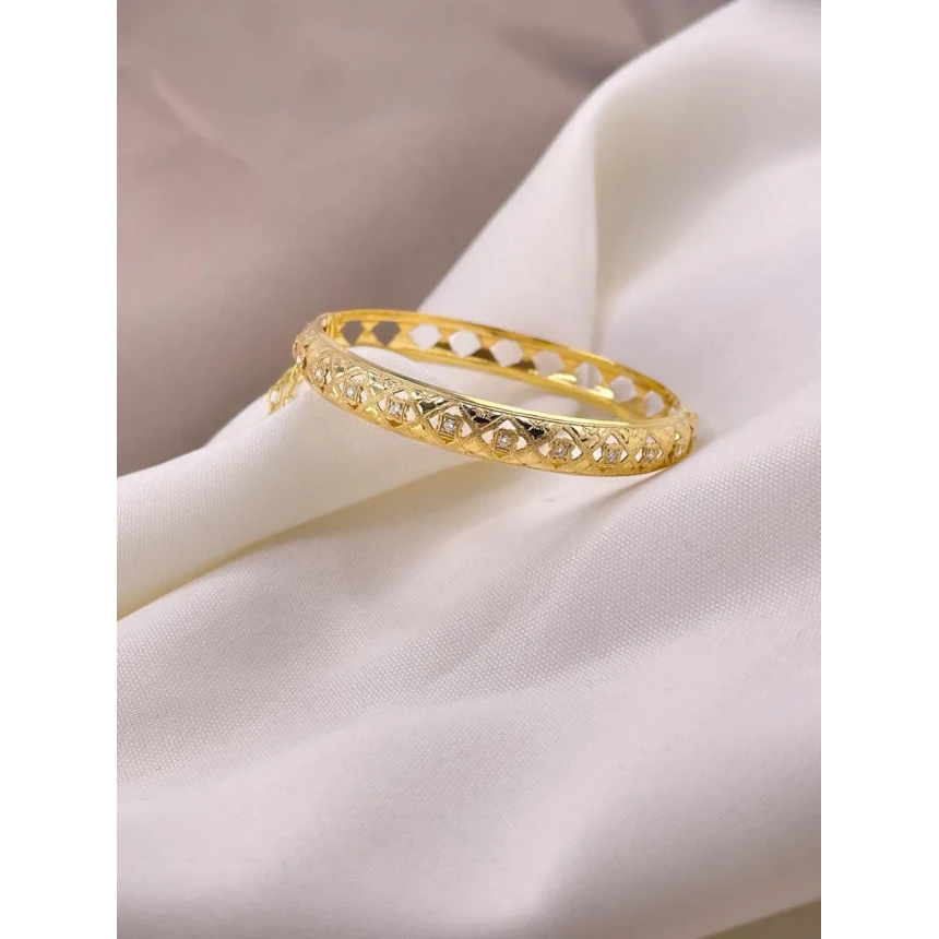 Bracelete Vazados com 39 Pontos Diamantes