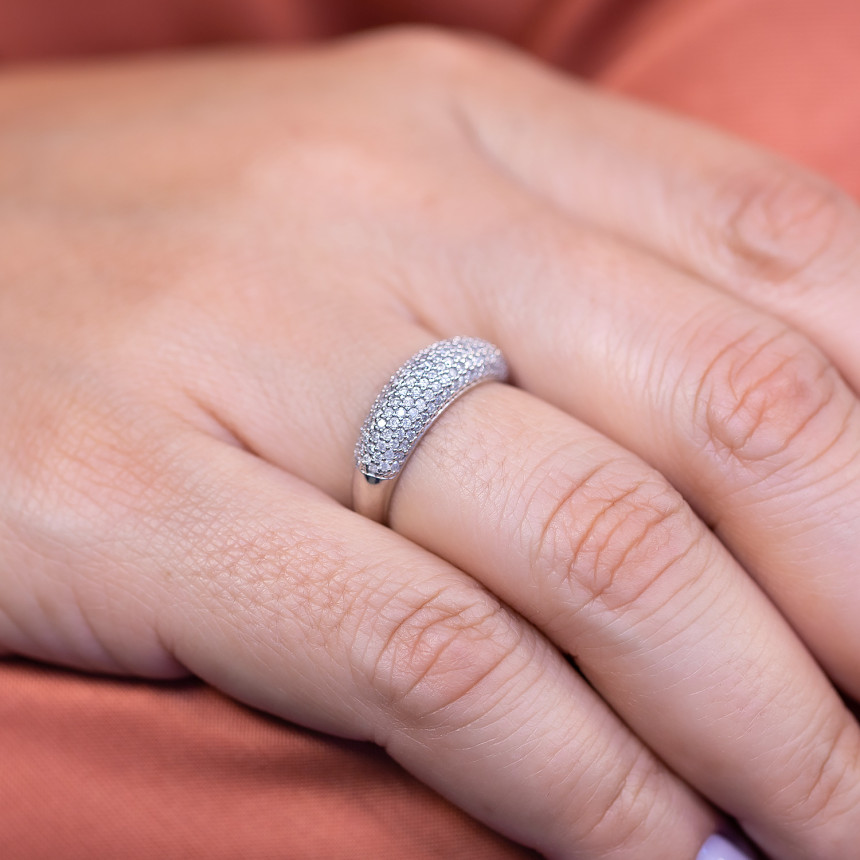Anel Meia Aliança Favo com Diamantes 