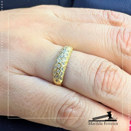 Anel Modelo  Favo com Diamantes 