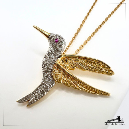 Pingente Beija-Flor Dois Tons com Diamantes 