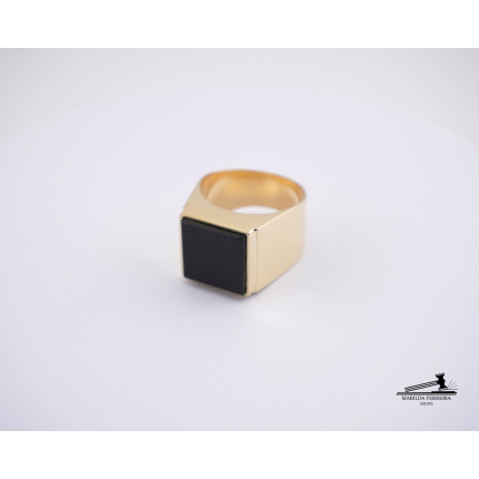 Anel Modelo Comendador com Onix