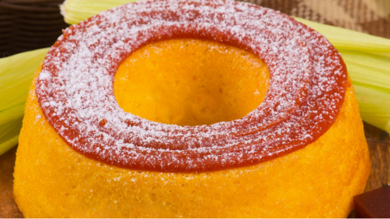 Cake Milho com  Goiaba