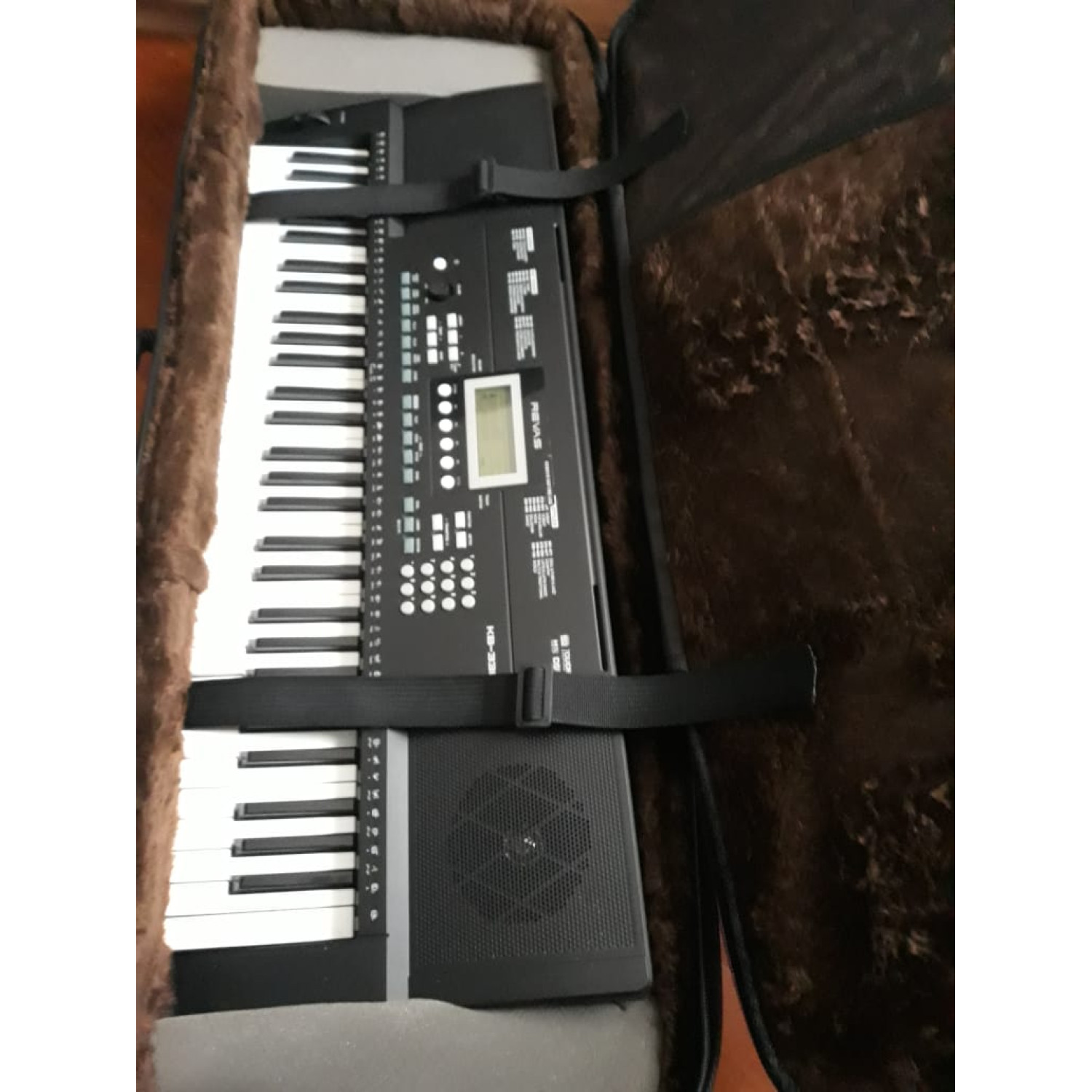 Semi Case Teclado 61 Teclas SLIM com Rodinhas